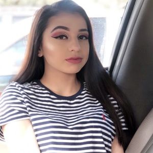 Meet your Posher, Hope